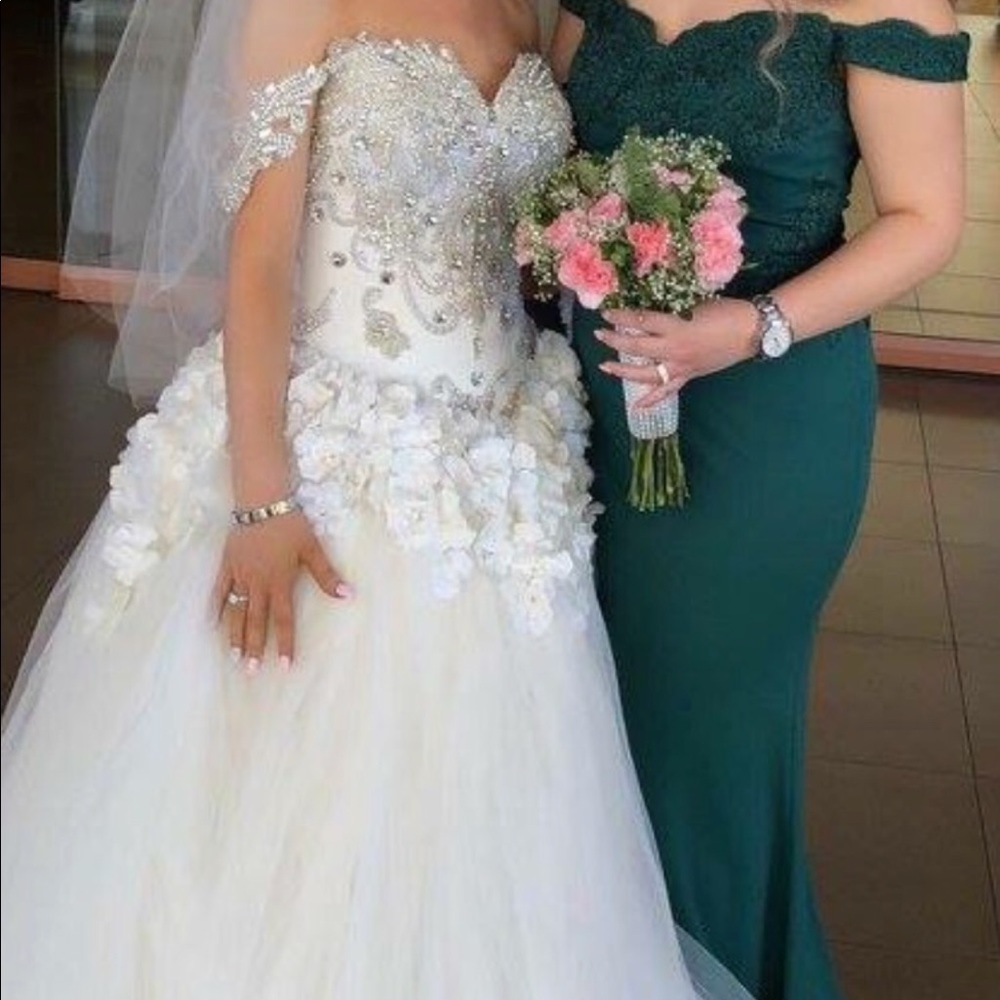 wedding dress